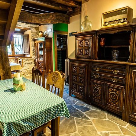 فندق Casona De El Castaniu Serrapio المظهر الخارجي الصورة
