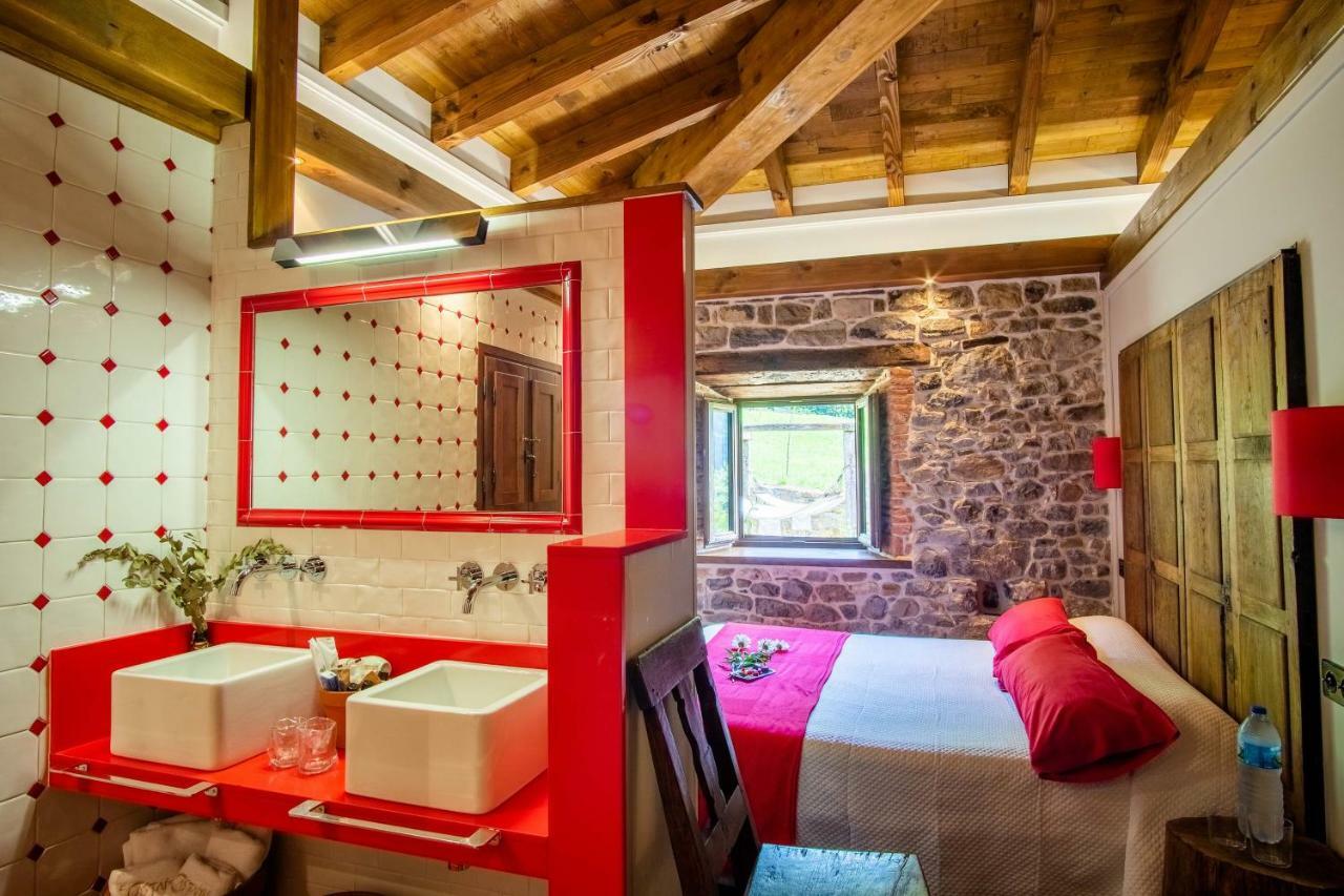 فندق Casona De El Castaniu Serrapio المظهر الخارجي الصورة